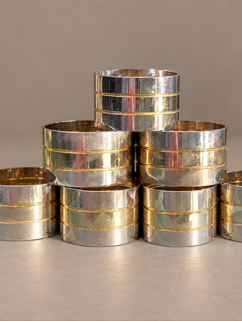 Set of 8 Silver Gold Two Tone Metal Napkin Rings Modern Holiday Table Decor